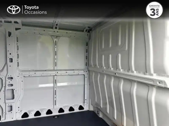 Toyota Proace max fg l2h1 3.3 120ch start ng24 — photo 12