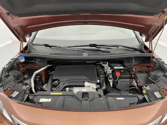 Peugeot 3008 puretech 130ch s&amp;s eat8 — photo 41