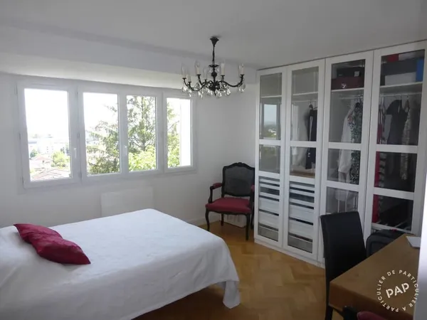 Maison 5 pièces 140 m²