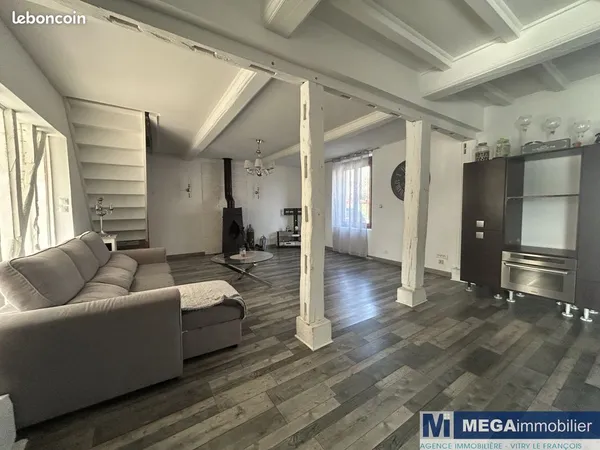 Maison 9 pièces 215 m²