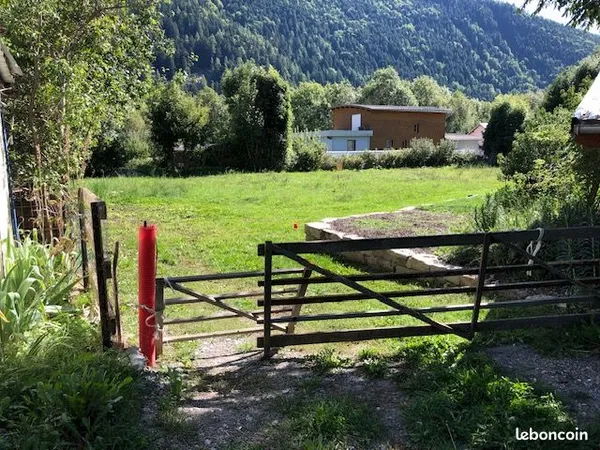 Vente terrain à bâtir