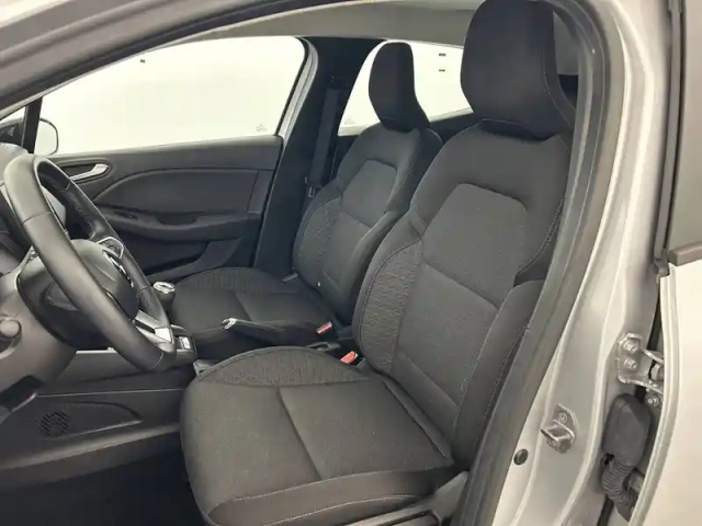 Renault Clio tce 90 — photo 88