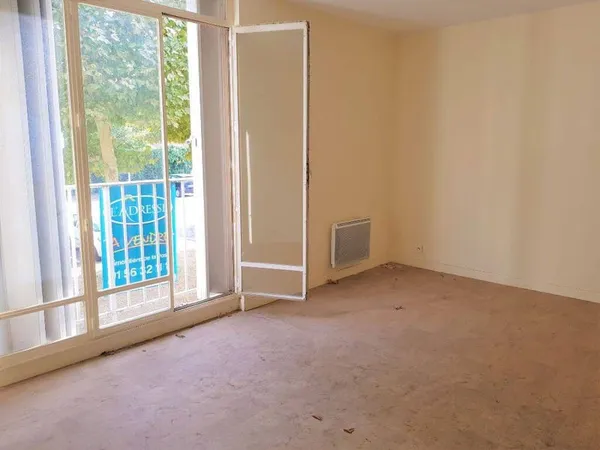 Studio 1 pièce 29 m²
