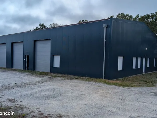 Bâtiment 500 m² a vendre