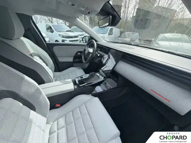 Citroën C5 Aircross hybride 145 e-dcs6 — photo 39