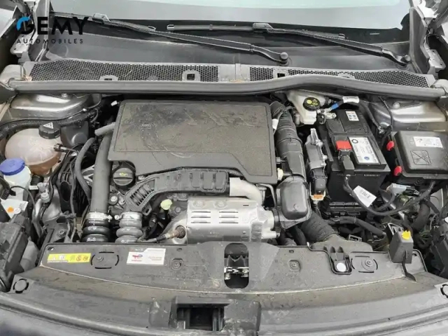 Peugeot 2008 puretech 100 s&amp;s bvm6 — photo 14