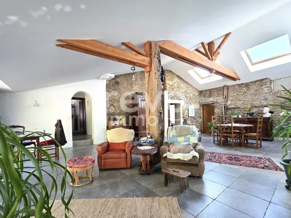 Maison longère en pierres 160m²