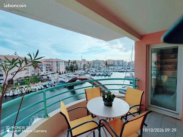 Appartement port frejus