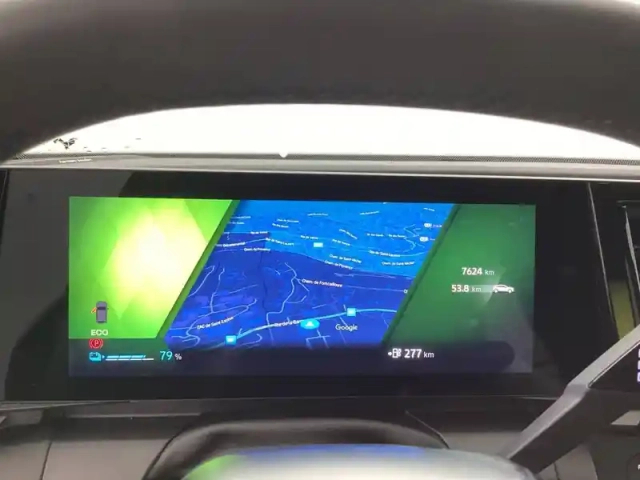 Renault Megane e-tech 220 ch autonomie confort gsr2 — photo 15