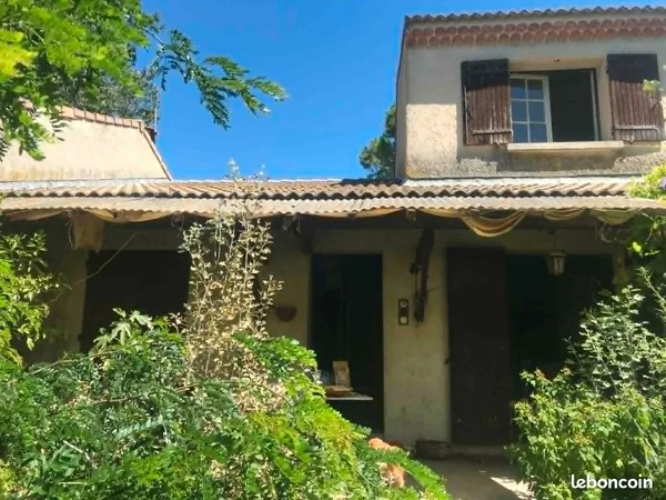 Grande maison + terrain avec réno