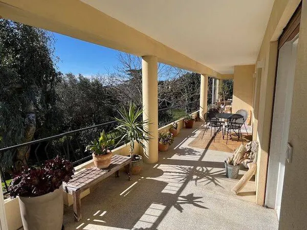Appartement 5 pièces 115 m²
