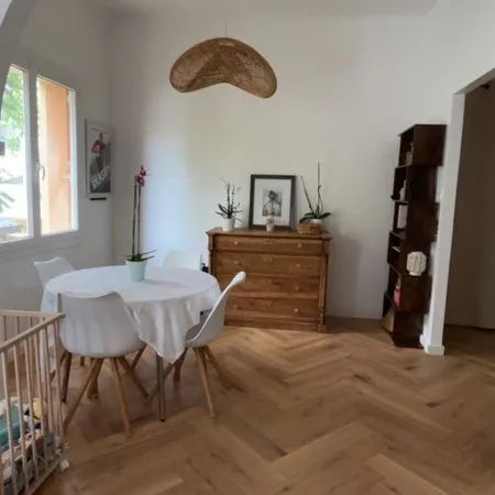 T2 meublé en duplex 60 m² - Bas de villa - Toulon Saint-Jean-du-Var
