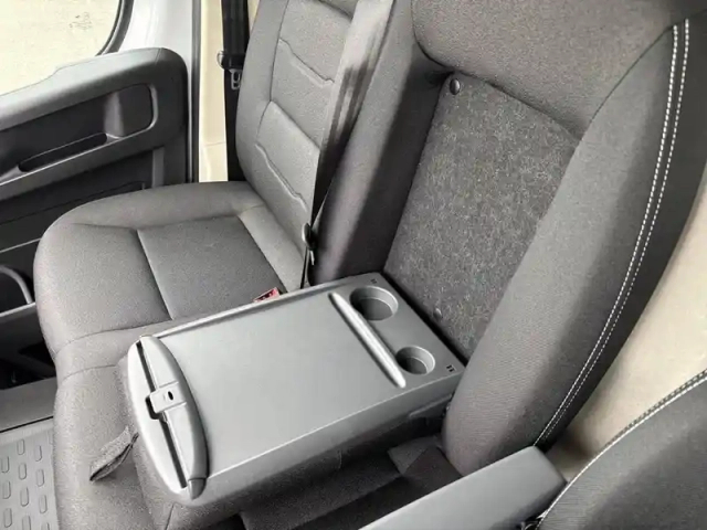Peugeot Boxer e- fgn 3.5 t l3h2 maxi hd 270ch bat 110 kwh — photo 3
