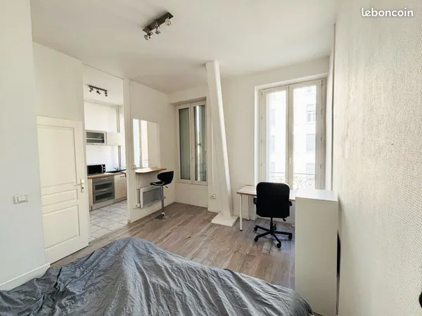 Studio meublé