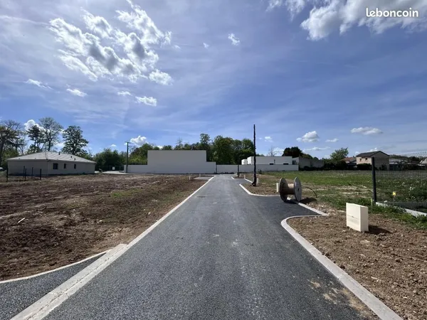 Terrain 520 m² Ormes