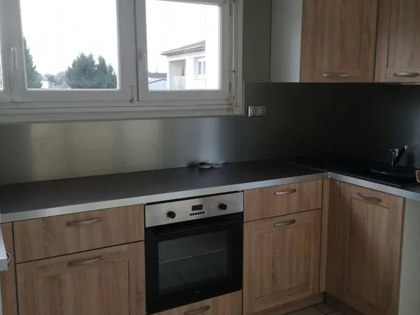 Maison à louer avec 3 chambres