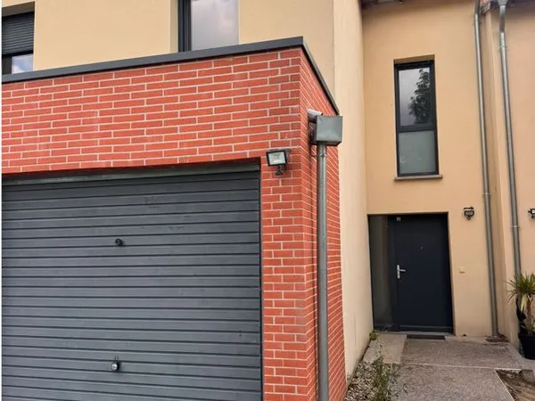 Maison T4 de 85m2 avec Garage et Jardin ✨