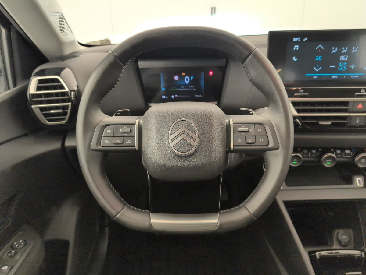 Citroën C4 — photo 22