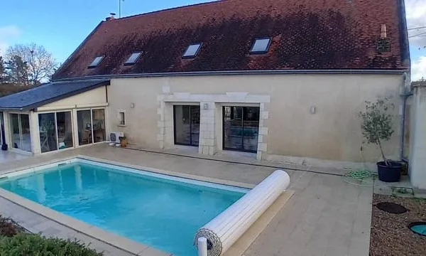 Maison 7 pièces 235 m²