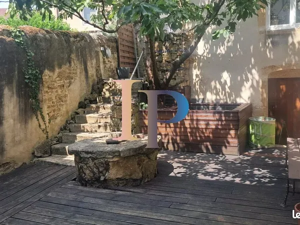Maison 4 pièces 158 m²