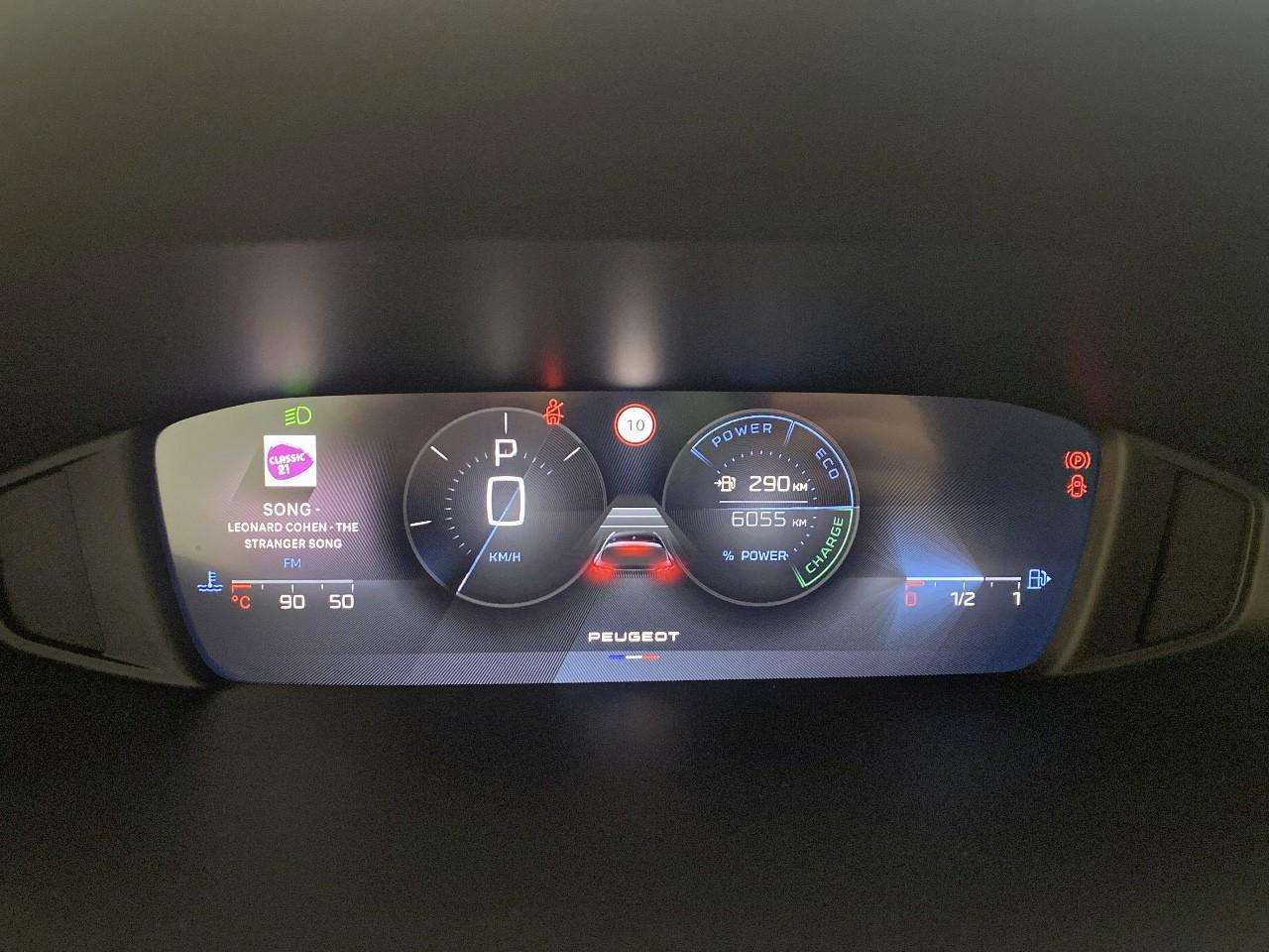 Peugeot 308 hybrid 145 e-dcs6 allure — photo 13