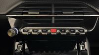 Peugeot 2008 1.5 BlueHDi 110ch S&S Allure — photo 26