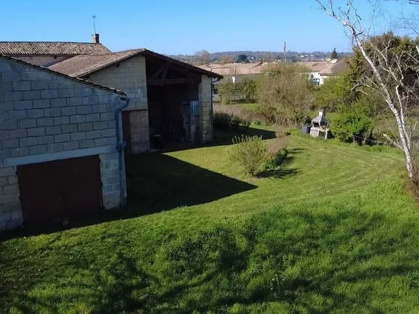 Immeuble 180 m²