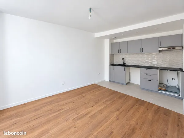 T3 rénové de 50 m² - 2 chambres - Étampes Saint-Martin - 950 CC