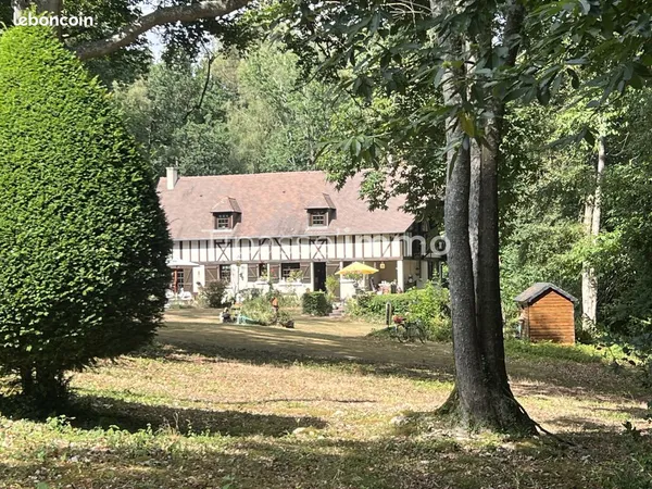 Propriété 6 pièces 148 m²