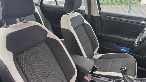 Volkswagen T-Roc 1.5 TSI 150 - Carat – 2019 – 105025 km – Essence – Boîte Manuelle — photo 25