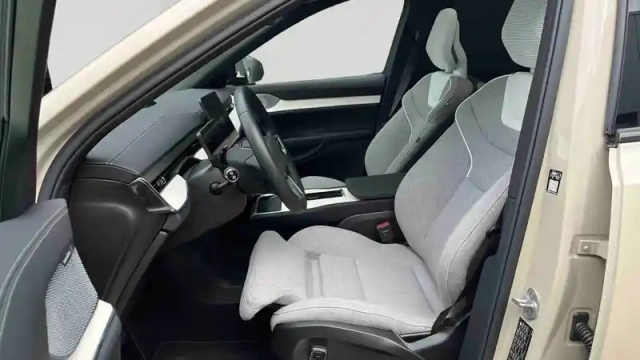 Volvo Ex90 twin performance awd 517 ch 1edt — photo 56