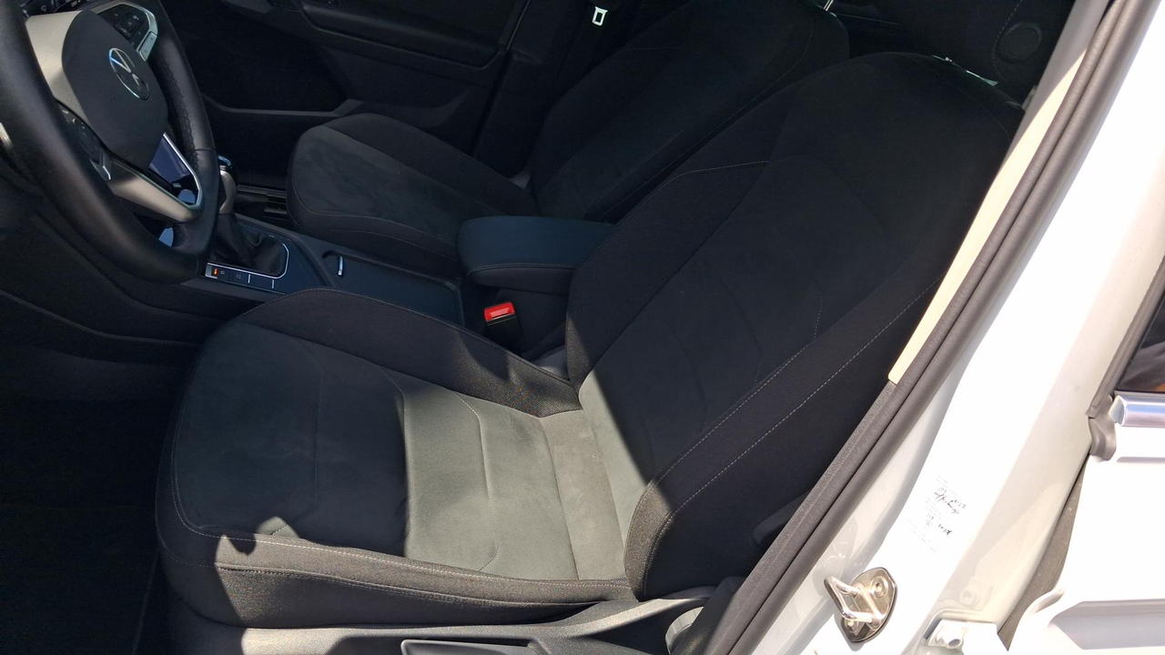 Volkswagen Tiguan 1.4 eHybrid 245ch DSG6 — photo 19