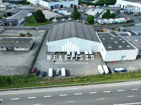 LOCAL D'ACTIVITE 1300 m² LA CHAPELLE-SAINT-AUBIN