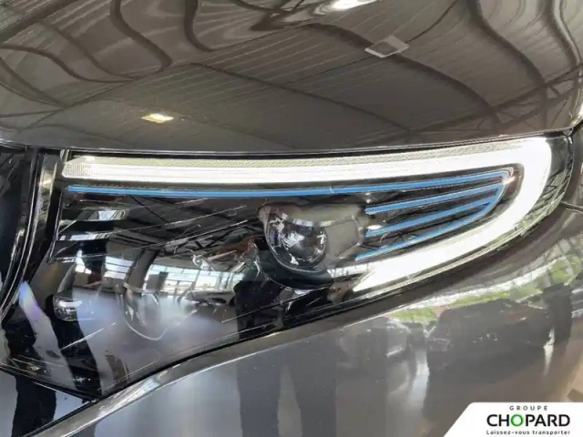 Mercedes Eqc 400 4matic — photo 27