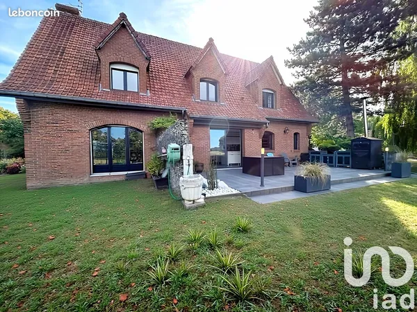 Maison 9 pièces 199 m²