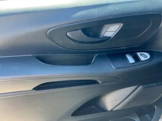 Mercedes Vito 116 cdi fourgon long — photo 18