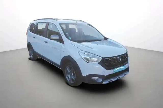 Dacia Lodgy tce 115 5 places — photo 8