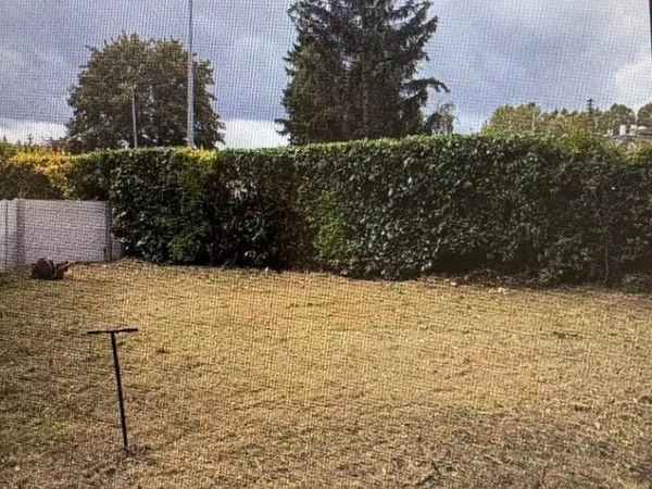 Terrain 259 m²