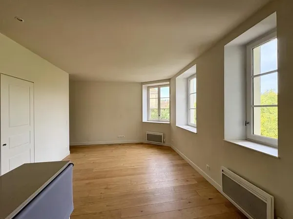 Appartement de type 2, lumineux, proche de toutes commodités