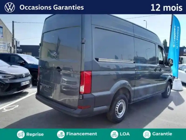 Volkswagen Crafter fg 35 l3h3 2.0 tdi 140ch business traction bva8 — photo 5