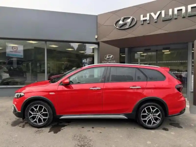 Fiat Tipo cross sw 1.0 firefly turbo 100ch s/s (red) my22 — photo 3