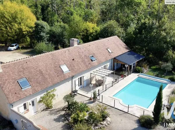 Maison 7 pièces 202 m²