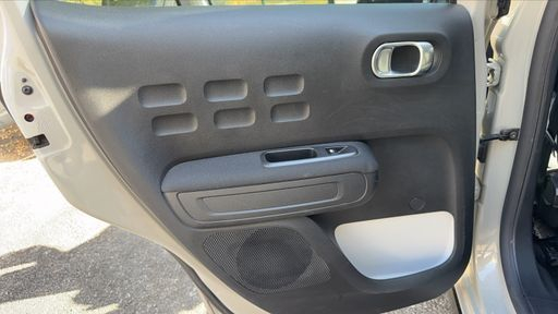 Citroen C3 1.2 PureTech 110 EAT6 - Shine – 2022 – 32124 km – Essence – Boîte Automatique — photo 15