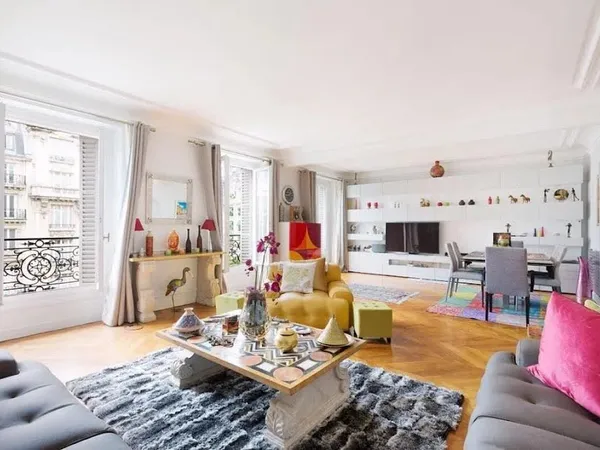 Appartement 6 pièces 140 m²