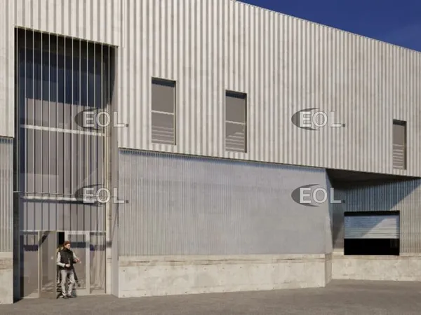 Local industriel 2 815 m²
