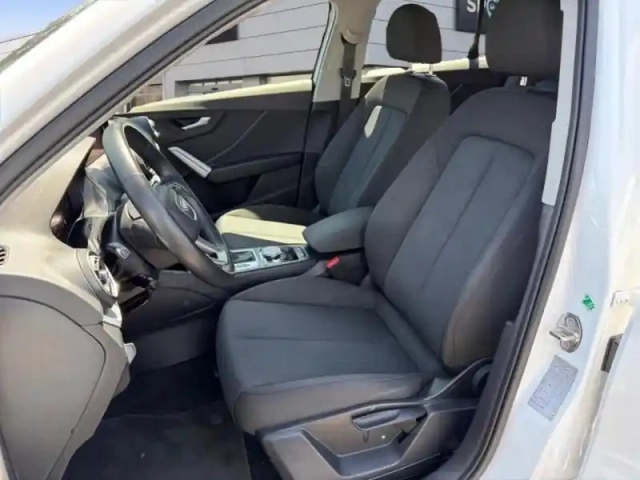 Audi Q2 35 tfsi 150ch advanced s tronic 7 — photo 9