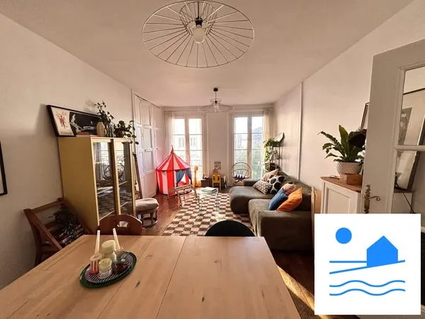 HOTEL DE VILLE - BEL APPARTEMENT PERRRET -5PP