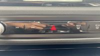 Bmw Série 3 Touring 330eA xDrive 292ch Business Design — photo 26