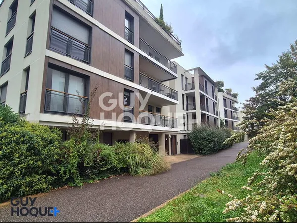A vendre en exclusivité studio de 29 m² + garage sécurisé à Lyon 5