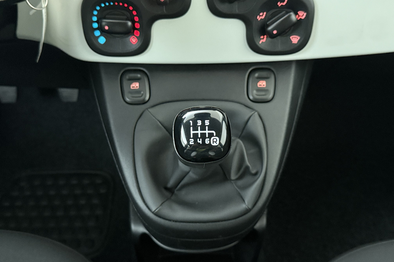 Fiat Panda — photo 12